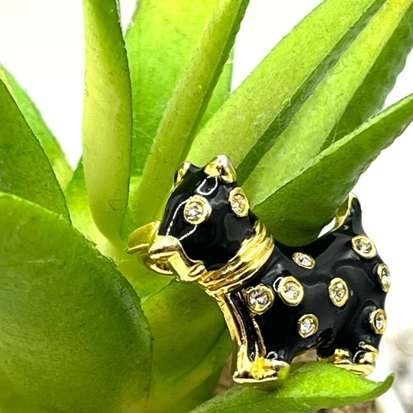 Miniature Scottish Terrier Pin Brooch Dog Rhinestone Black Enamel Cute Tiny Dog - Picture 2 of 10